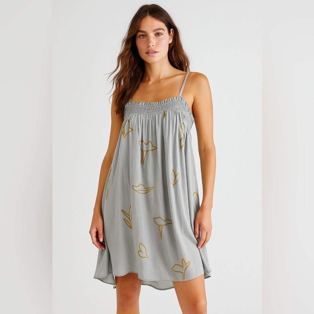 Grade & Gather Gray Smocked Babydoll Mini Dress Floral Print Sleeveless Small